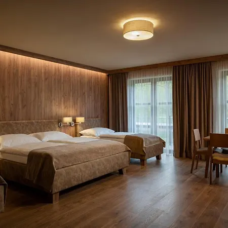 Family & Sport Hotel Josef 酒店