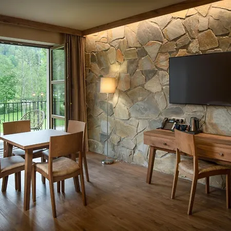 Family & Sport Hotel Josef 酒店 Sobotín